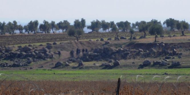 Askeri bölgeye giren 43 kişi gözaltına alındı