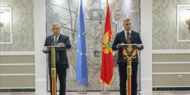 AP Başkanı Tajani: Brexit'ten sonra 27'de kalmak istemiyoruz