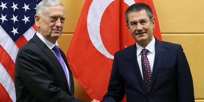Bakan Canikli, Stoltenberg ve Mattis ile görüştü