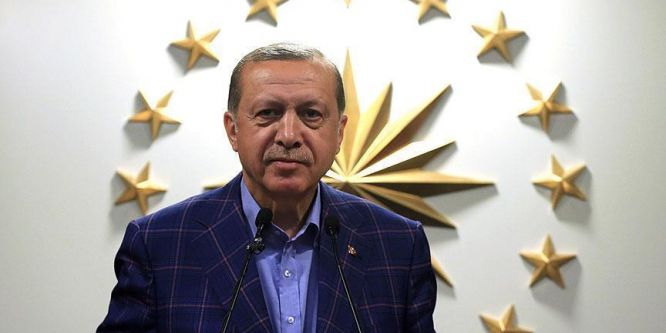 Cumhurbaşkanı Erdoğan'dan milli sporcu Hu'ya kutlama