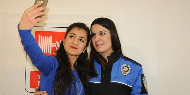Gönülleri fethediyorlar