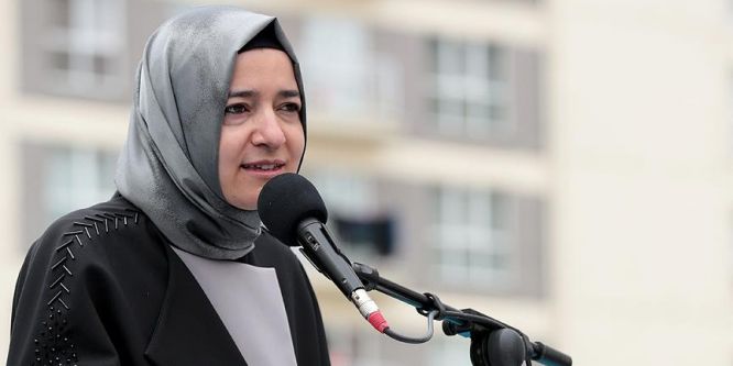 Bakan Kaya: FETÖ'yü aklamaya kimse çalışmasın