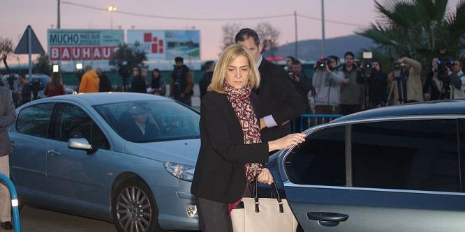 Prenses Cristina'ya para, eşine hapis cezası