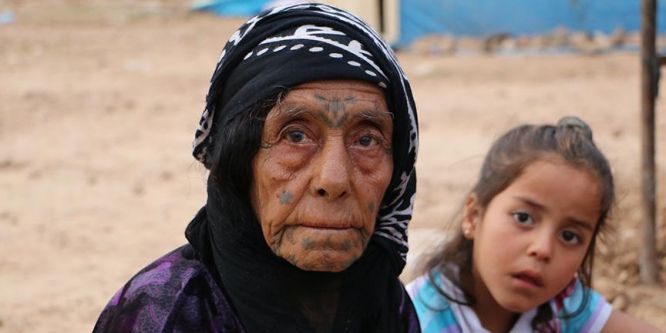 Gözü yaşlı Suriyeli ninenin sıla özlemi