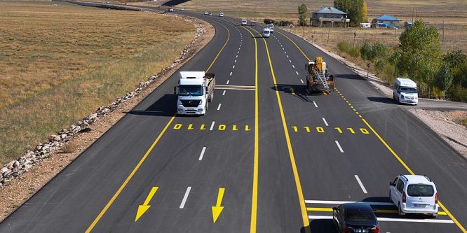 Bölünmüş yolda 2023 hedefi 36 bin 500 kilometre