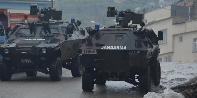 PKK'nın kandırdığı 8 genç teslim oldu