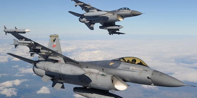 Irak'ın kuzeyine hava harekatı