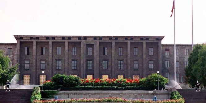 13 milletvekiline ait dokunulmazlık dosyası TBMM'de