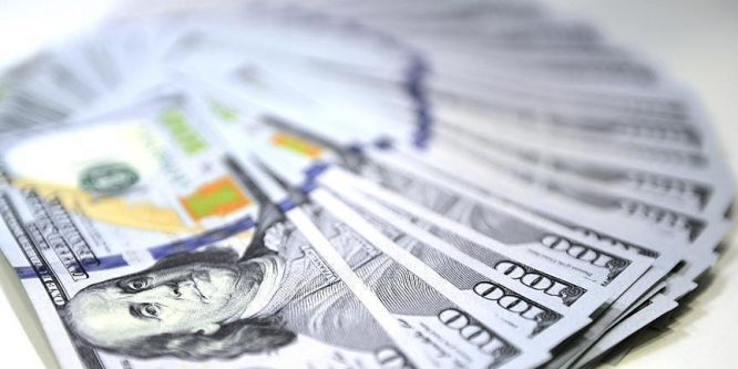 Dolar/TL güne yatay başladı