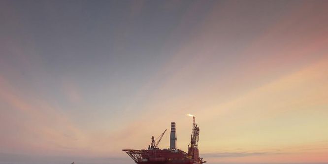 Akdeniz'de petrol ve doğalgaz aramaları için düğmeye basıldı