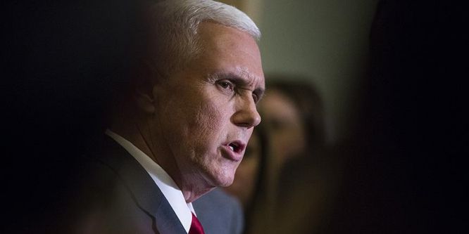 Pence'ten Poroşenko'ya destek!