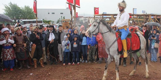 Büyük festival başladı