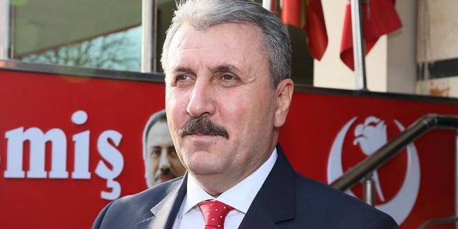 Destici: Çaresizliğin dışa yansıması olarak görüyorum