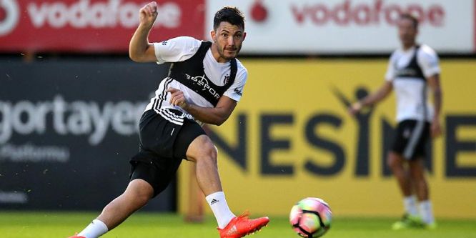 Tolgay Arslan'dan transfer iddialarına cevap
