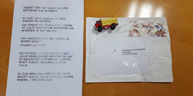 Hollanda'da camiye saldırı tehdidi