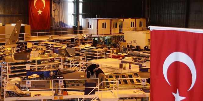 Milli savaş uçağı için mühendis yetiştirilecek