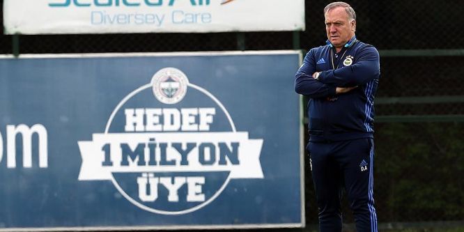 Advocaat, Hollanda Milli Takımı ile anlaştı