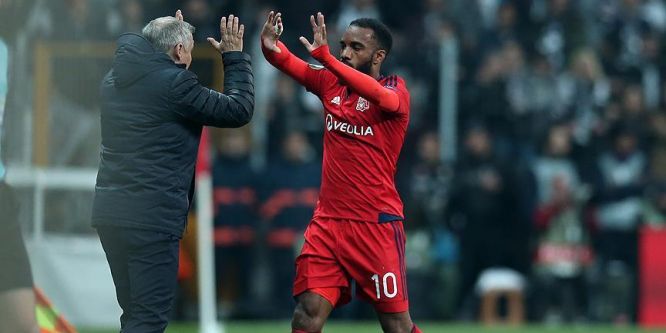 Lacazette Atletico Madrid'e yakın
