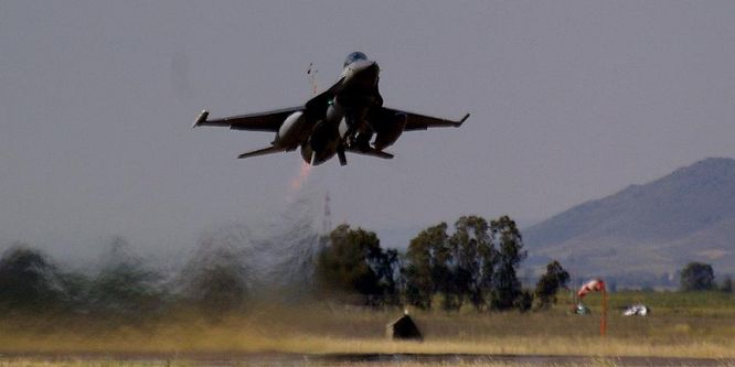 Çukurca askeri üs bölgesinde çatışma: 7 asker yaralı