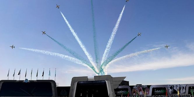 Suudi Arabistan F15-SA uçaklarını filosuna ekledi