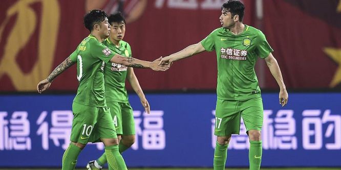 Burak Yılmaz gollerle döndü