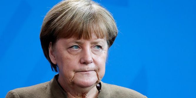 Merkel'den tarihi itiraf: Sömürge döneminde...