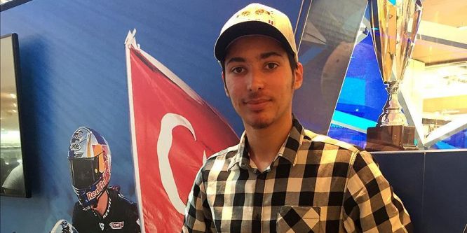 ''Superbike'da dünya şampiyonu olmak istiyorum''