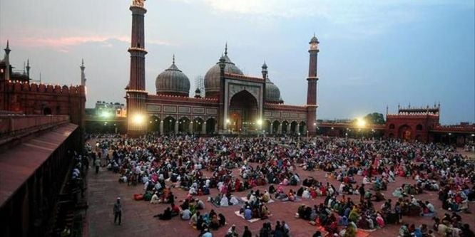 '''Hindistan, Türkiye'nin Asya'ya açılan kapısı olabilir''