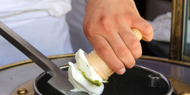 Maraş dondurmasının lezzeti sınırları aştı