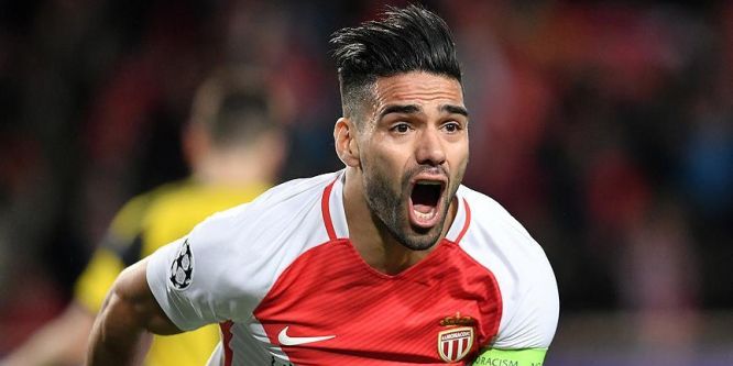 Monaco yıldız oyuncunun sözleşmesini uzattı