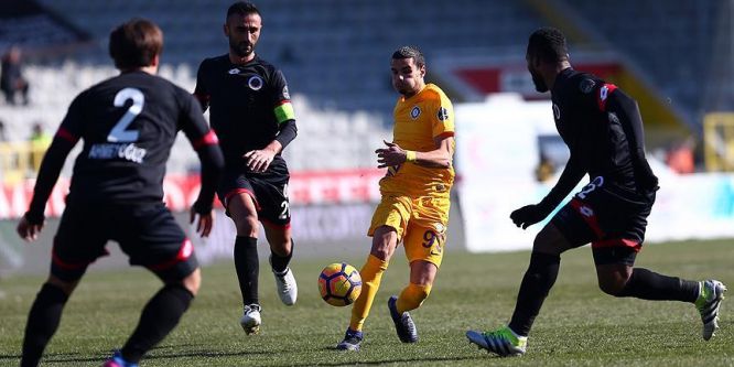 Derbide beraberlik yaşandı