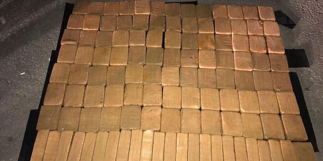 Hakkari'de 144 kilogram uyuşturucu ele geçirildi