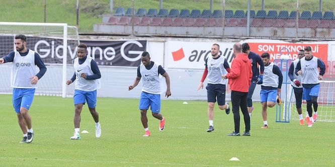 Trabzonspor, Antalyaspor'a konuk oluyor