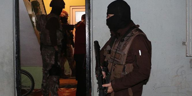 Van'da terör operasyonu: 26 gözaltı
