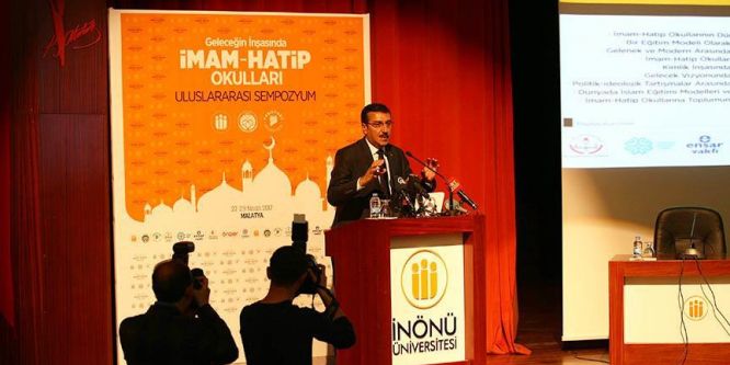 Bakan Tüfenkci: İmam Hatiplere her daim halk sahip çıktı