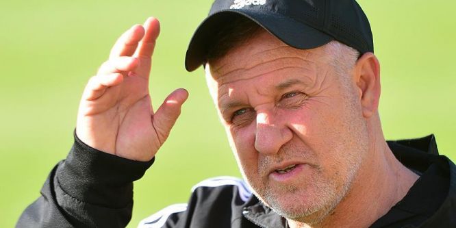 Kayserispor Mesut Bakkal ile devam etmek istiyor