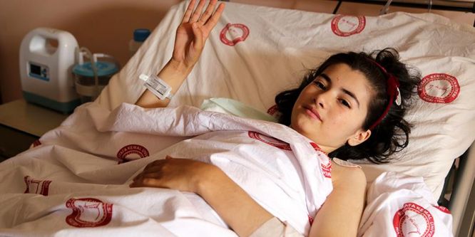 Suriyeli Rana Türkiye'de şifa buldu