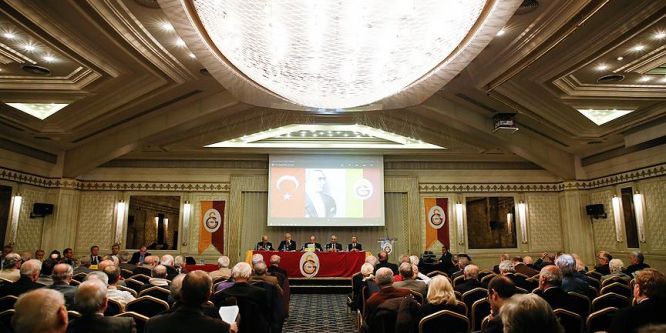 Galatasaray'da divan kurulu toplantısı yarın yapılacak