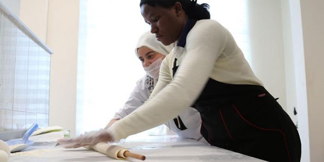 Ugandalı eğitmen Türk yemeklerini ülkesinde tanıtacak
