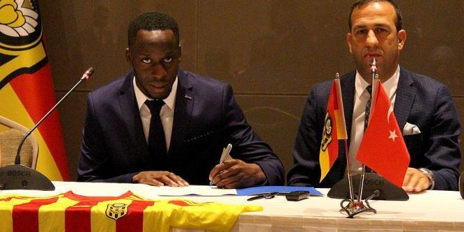 Yıldız oyuncu Evkur Yeni Malatyaspor'da