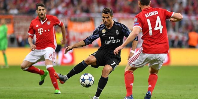 Ronaldo 100 gol barajına ulaştığı için çok mutlu