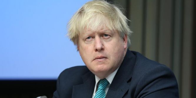 İngiltere Dışişleri Bakanı Johnson Moskova ziyaretini erteledi