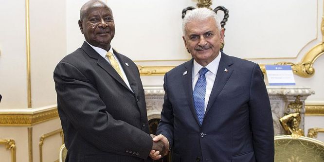 Başbakan Yıldırım, Uganda cumhurbaşkanı ile görüştü