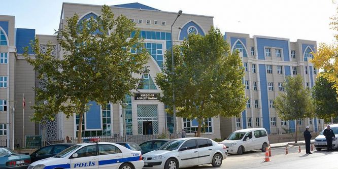 Darbe mesajını gizlice birliklere göndermişler