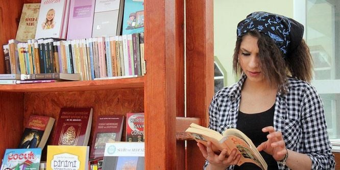 Yozgat'ta 'sokak kütüphaneleri' oluşturuldu