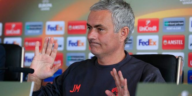 Mourinho Çin'den gelen teklifi geri çevirdi