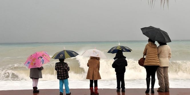 Meteoroloji'den 'çok kuvvetli yağış' uyarısı