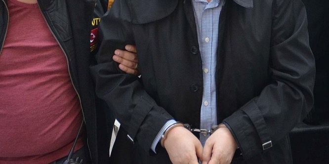 FETÖ soruşturmasında 11 askeri personel tutuklandı