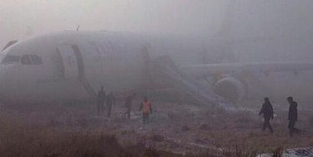 THY uçağı pistten çıktı!