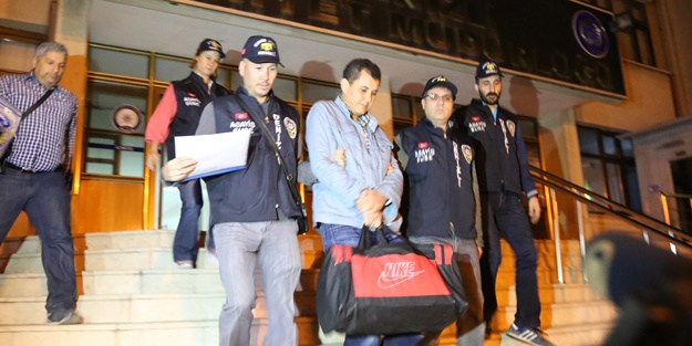 TİB ve BTK çalışanlarına FETÖ operasyonu